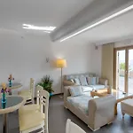 Lithos By Spyros & Flora Hotel