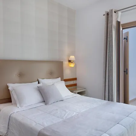 ليثوز باي سبيروس&فلورا 4*