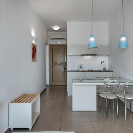 Lithos By Spyros & Flora Hotel