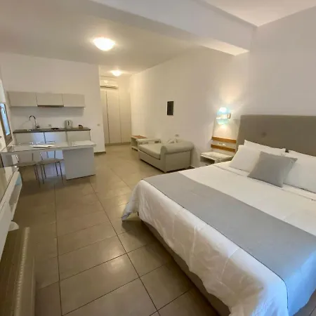 Lithos By Spyros & Flora Hotel