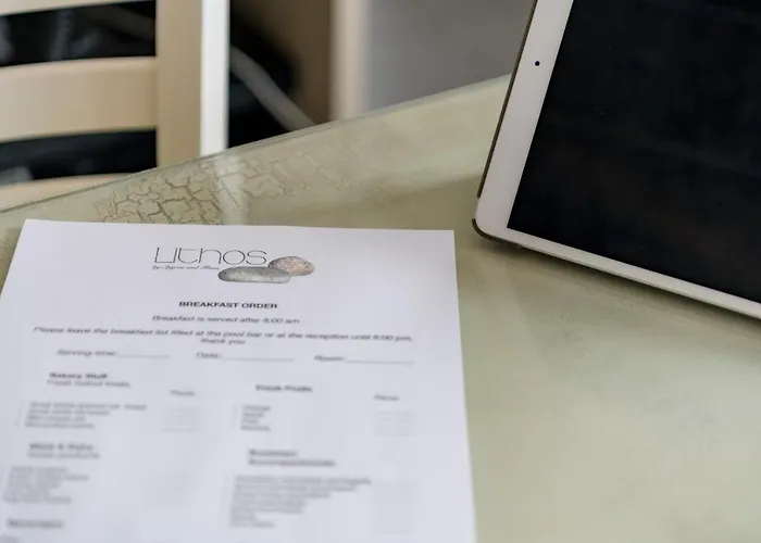 Ξενοδοχείο Lithos By Spyros & Flora