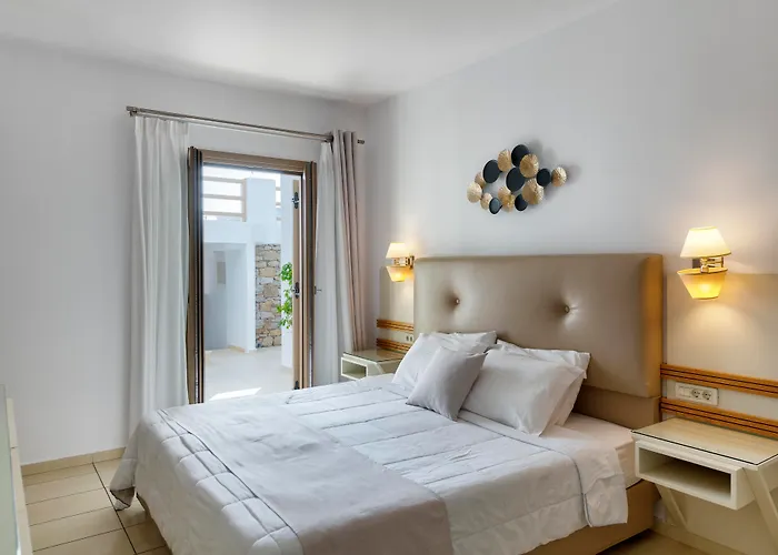 Hotell Lithos By Spyros & Flora 4*