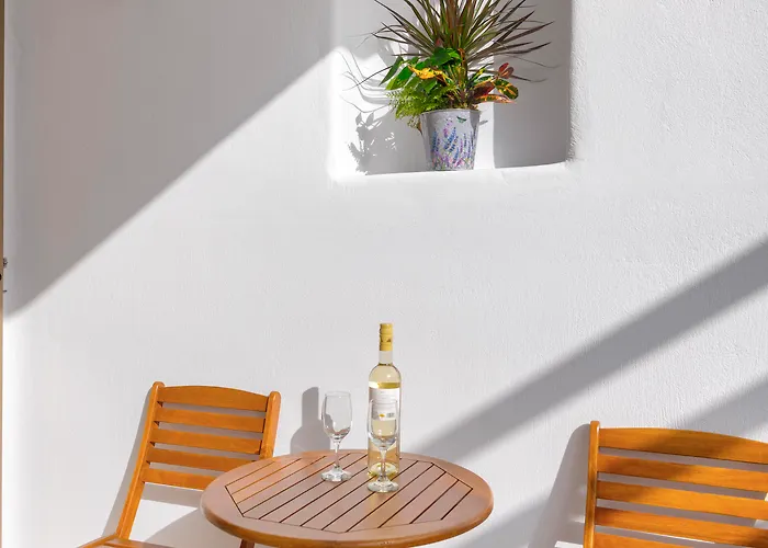 Hotell Lithos By Spyros & Flora Agios Ioannis Diakoftis