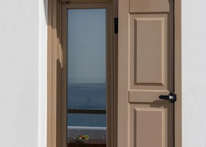 ليثوز باي سبيروس&فلورا 4*