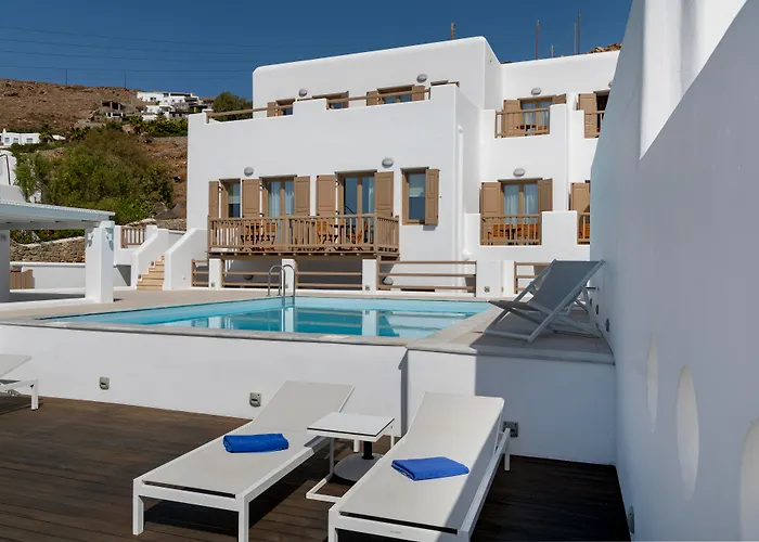 ليثوز باي سبيروس&فلورا Agios Ioannis Diakoftis