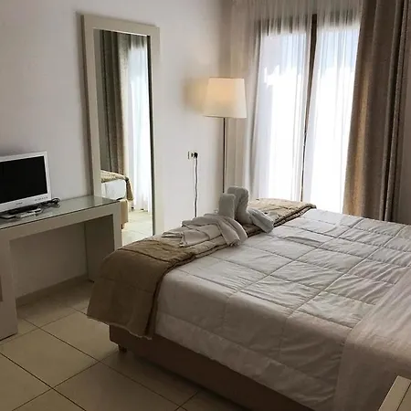 リソス バイ スピロス&フローラ Agios Ioannis Diakoftis