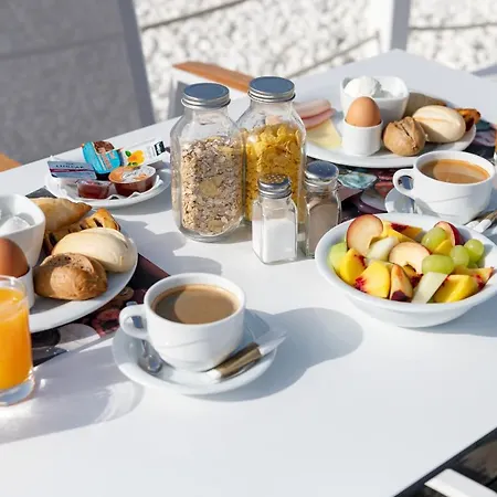 Hotel Lithos By Spyros & Flora 4*