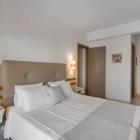 Lithos By Spyros & Flora Agios Ioannis Diakoftis