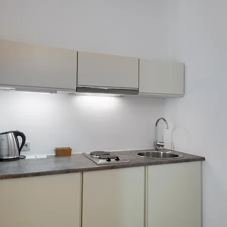 Hotel Lithos By Spyros & Flora 4*