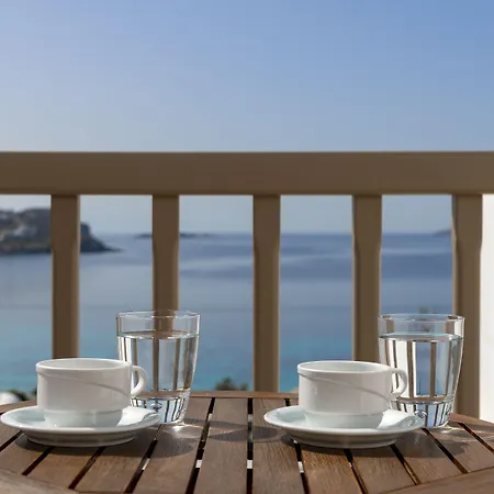 Hotel Lithos By Spyros & Flora 4*