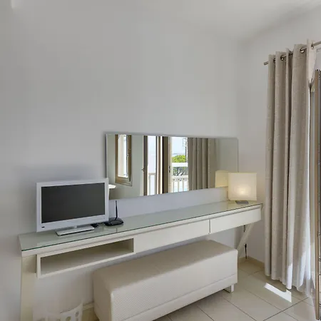 Lithos By Spyros & Flora Ξενοδοχείο 4*