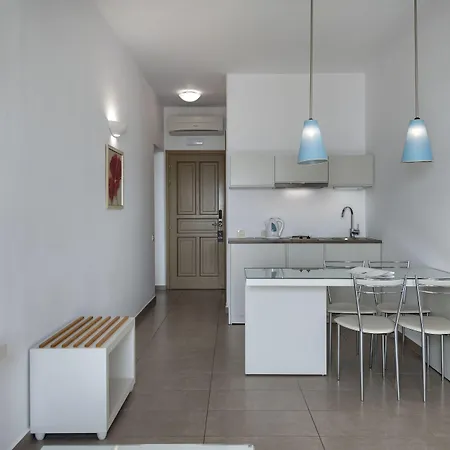 Lithos By Spyros & Flora Hotel
