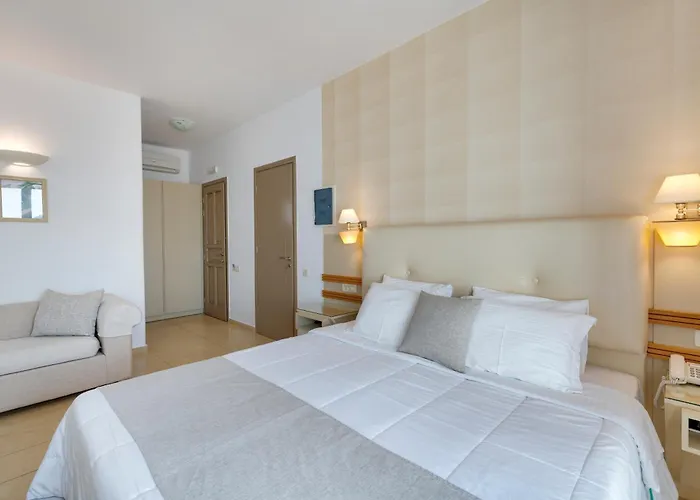 斯派罗斯&弗洛拉力托斯酒店 4*